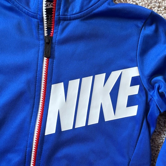 Nike Kids Jogger Set - Picture 2 of 6